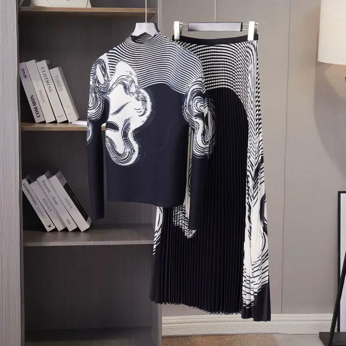 Costume plissé style Chanel