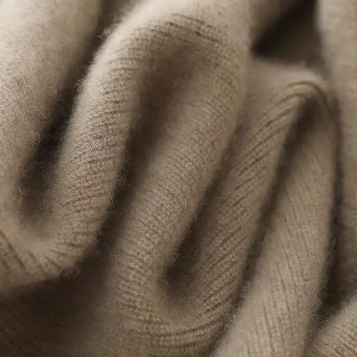 Robe à col roulé en laine mérinos