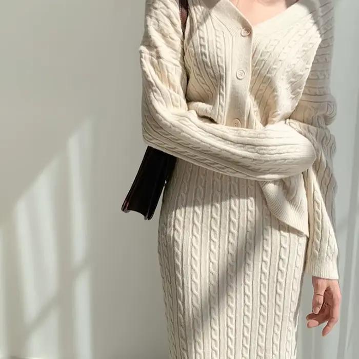 Ensemble 2 pièces jupe tricotée aux genoux pour femme