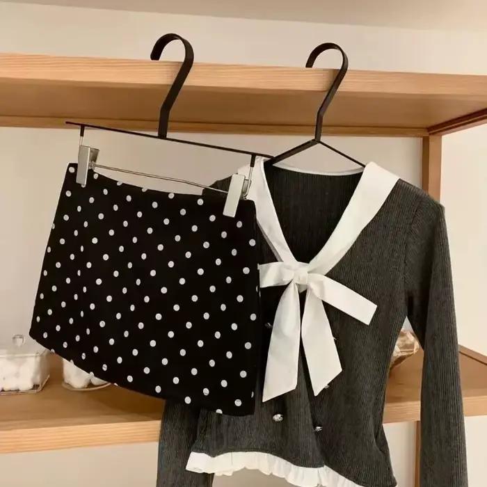 Jupes en satin Matakawa pour femmes