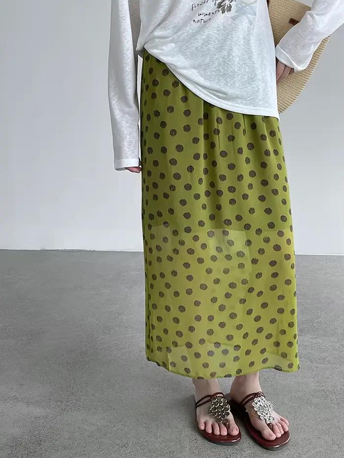 [EAM] Jupe mi-longue trapèze en mousseline à pois verts, taille haute élastique, fente arrière, pour femme, nouvelle collection Printemps-Été 2026, 1DJ8180
