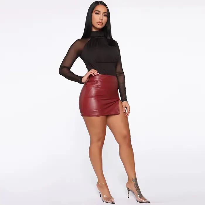 Jupe courte en cuir PU pour boîte de nuit