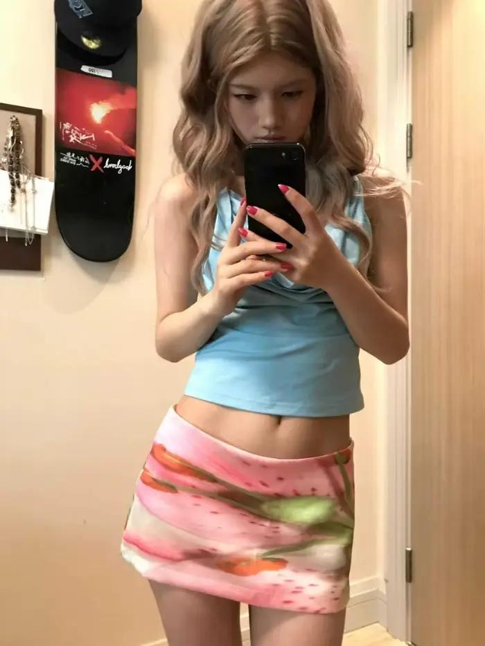 Jupe mini trapèze esthétique Y2K imprimée rose haute couture pour jeunes femmes style streetwear Harajuku grunge été 2024