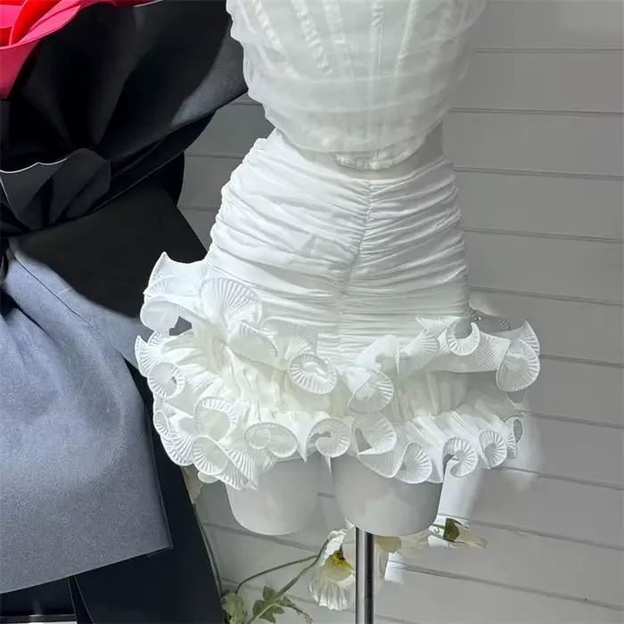 Jupe d'été à fleurs tridimensionnelles, Sexy, asymétrique, à volants, taille haute, plissée aux hanches, noir, rouge, blanc, vêtements pour femmes