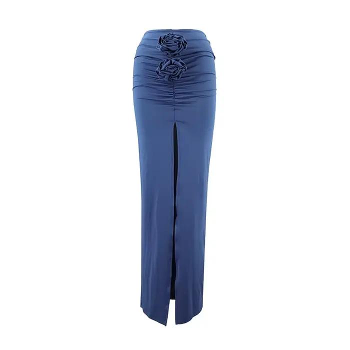 Jupe d'été de luxe en viande drapée, couleur unie, coupe cintrée, fente florale tridimensionnelle