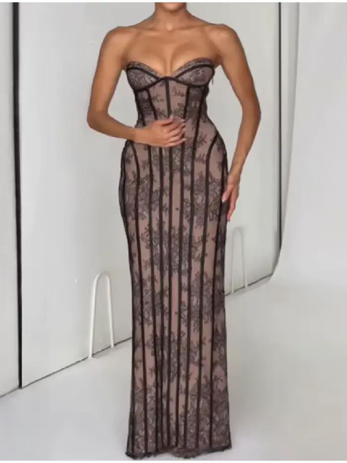 Robe bustier chic et audacieuse
