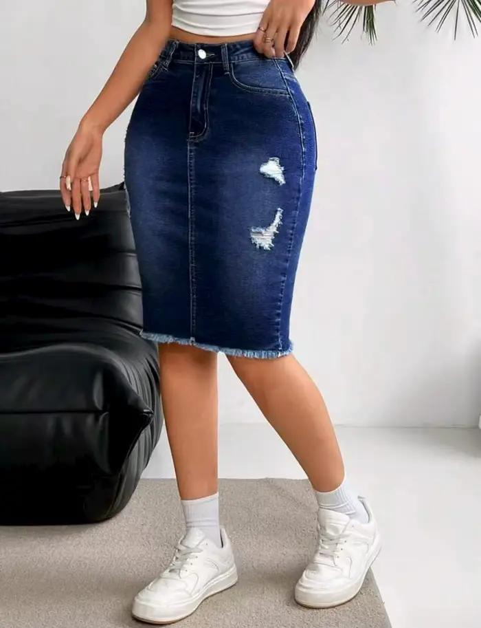 Jupe en jean extensible taille haute pour femme avec ourlet déchiré et effiloché