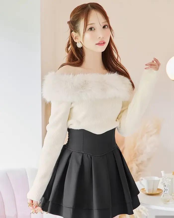 Mini-jupes de style japonais pour femmes