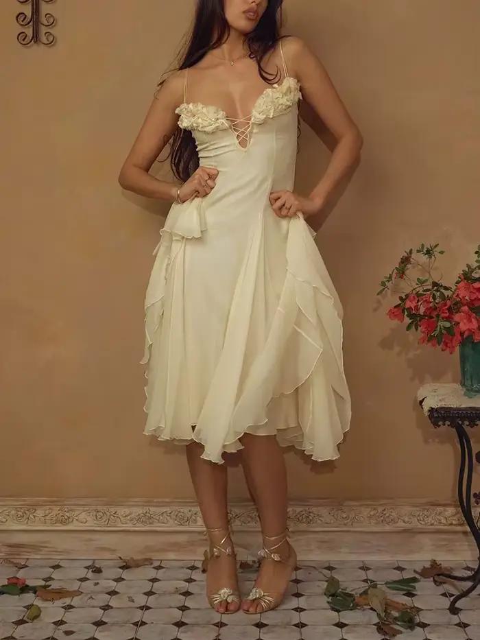 Robe de soirée dos nu à motifs floraux