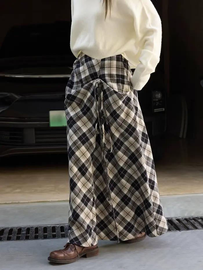 Demi-jupe asymétrique à motif Haig contrasté pour femmes