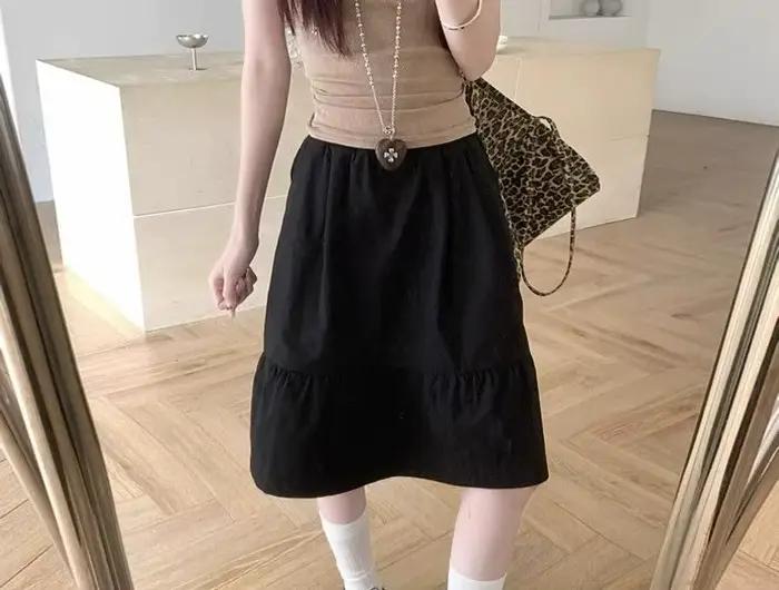 Jupe courte noire de poche pour femme