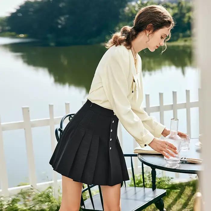 Jupe plissée noire OLrain pour femme, style français, taille haute, fermeture éclair, coupe trapèze, mini-jupe d'été 2026, pour le bureau O23CB69035