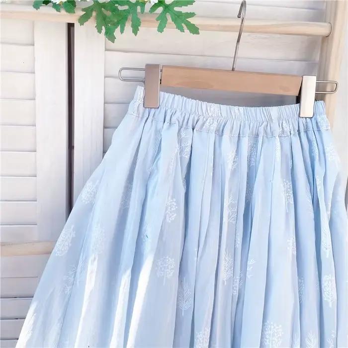 Jupe plissée mi-longue bleue en coton et lin