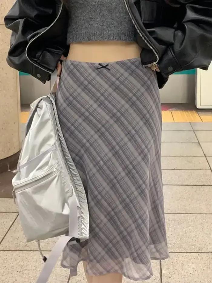 Mini-jupe à carreaux gothique pour femmes
