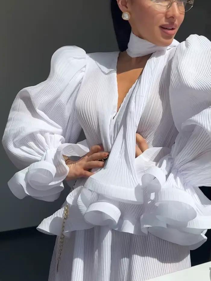Ensemble chic 2 pièces pour femme : chemise à manches cloche et jupe, col en V, volants, avec écharpe – Collection été 2026
