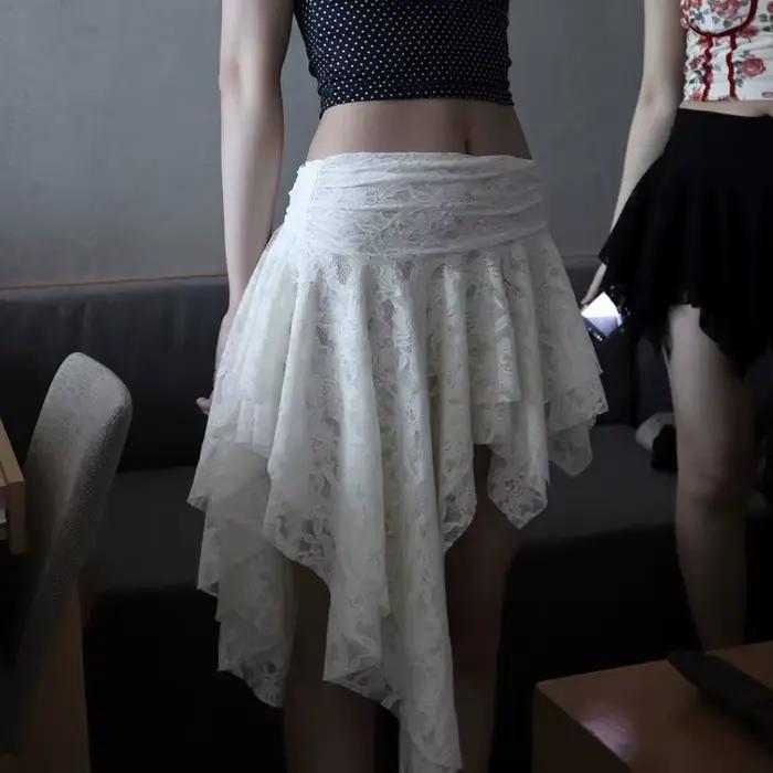 Jupe décontractée polyvalente en dentelle irrégulière au design au crochet motif rose superposé