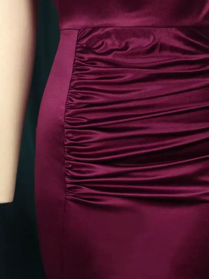 Robe Longue Plissée en Satin Vert Bordeaux pour Femme
