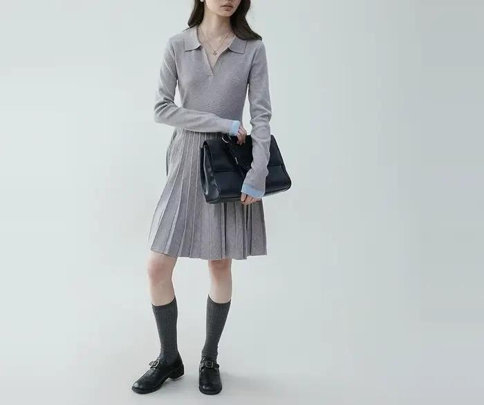 Robe tricotée plissée à col POLO pour femmes