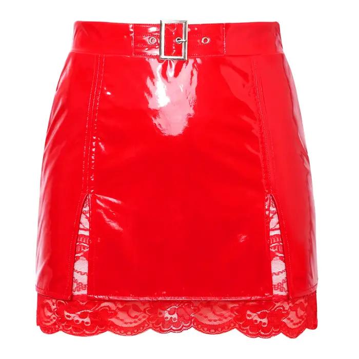 Mini-jupe moulante en similicuir brillant pour femme