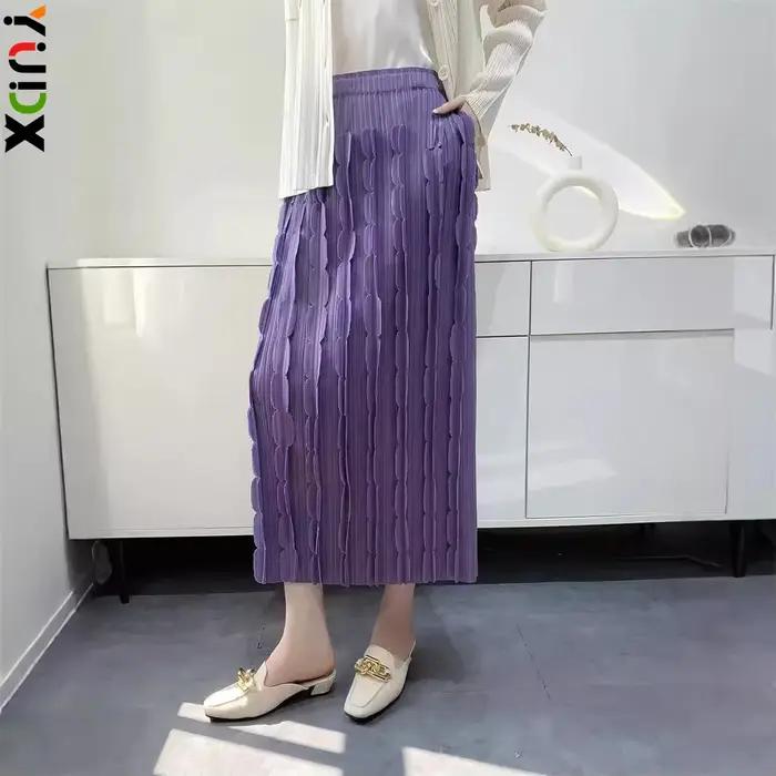 Demi-jupe plissée pour femmes, décoration stéréoscopique, confortable, décontractée, mode, solide, conception de documents, automne, nouveau, 2024