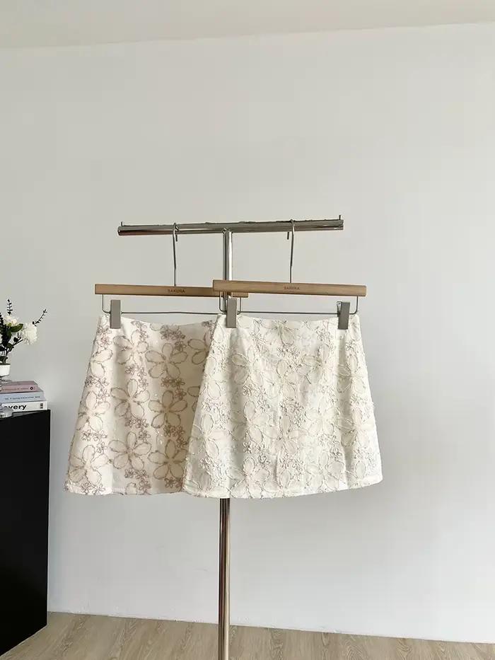 Femmes été automne doux Floral une ligne Mini jupe dame Streetwear taille haute brodé fleur jupe courte