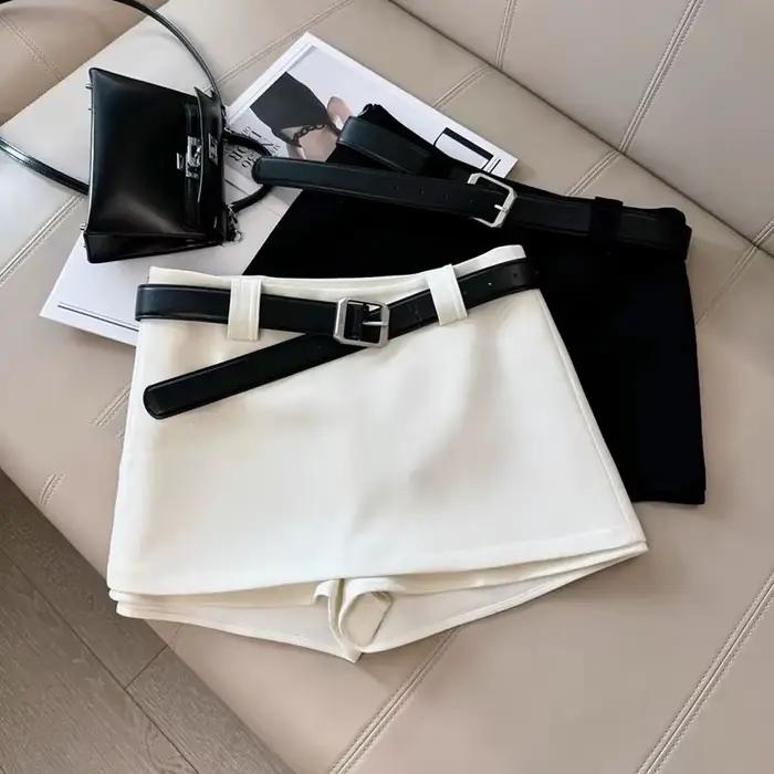 Jupes de bureau noires et blanches pour femmes