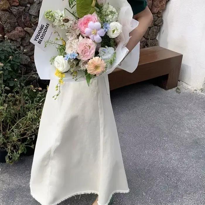 Jupe en jean blanche taille haute