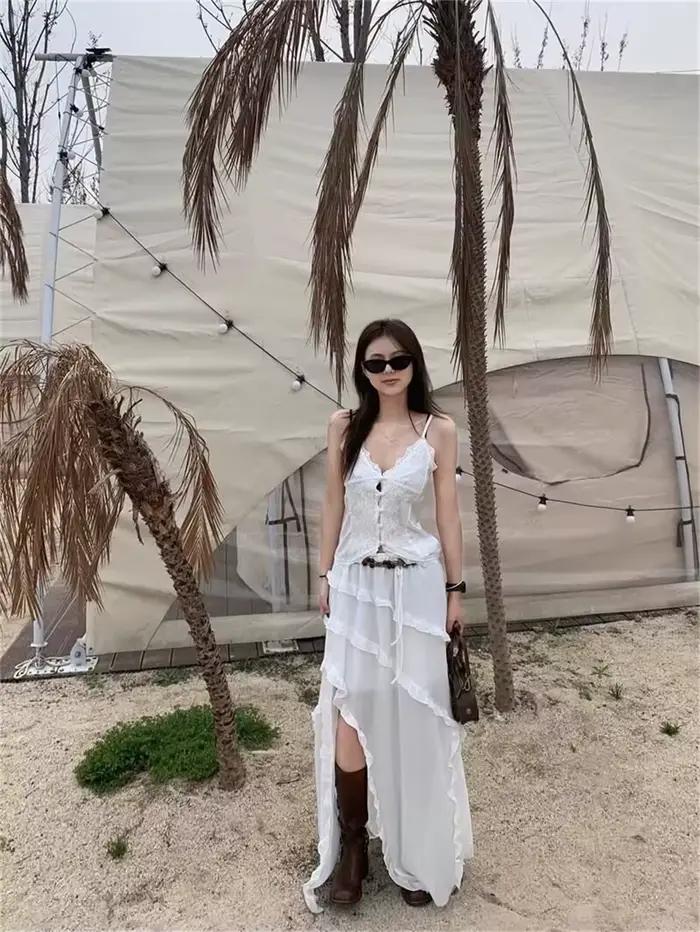2025 Korean New Irregular High Waist Skirts Vintage Lady White Skirt French Style Fashion Ruffles Sweet