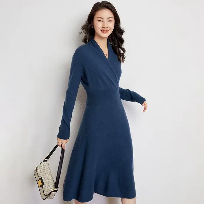 Jupe en cachemire pour femmes avec décolleté en V, longueur aux genoux, matière douce et élastique, style bureau dame, adapté aux saisons d'automne et d'hiver