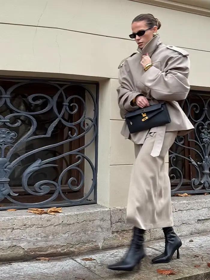 Trench court à lacets pour femmes