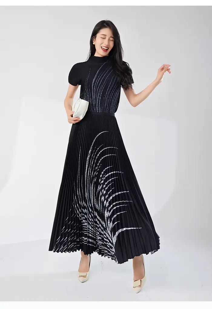 Ensemble haut et jupe plissés pour femme