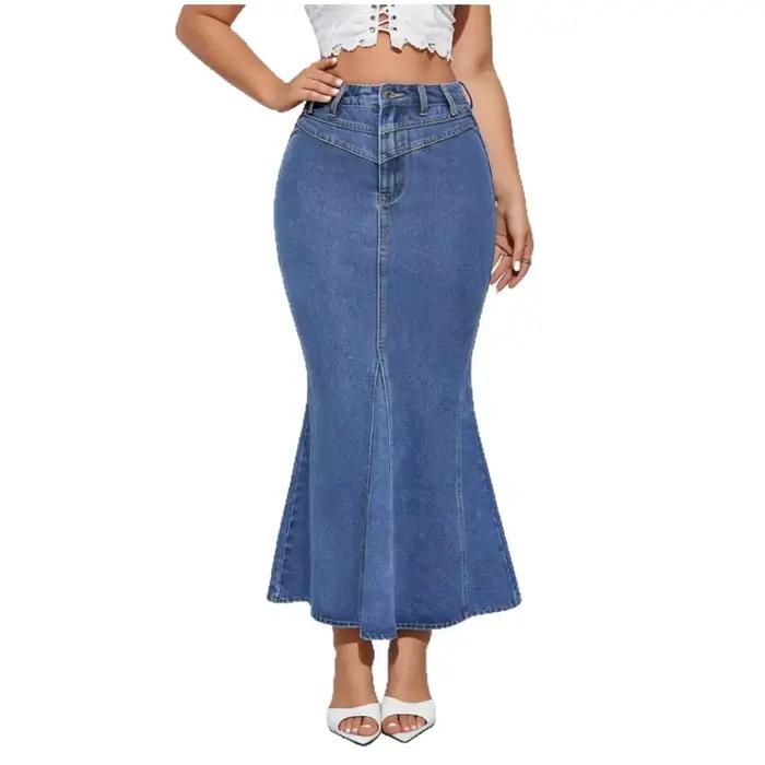 Jupe longue en denim bleu à volants