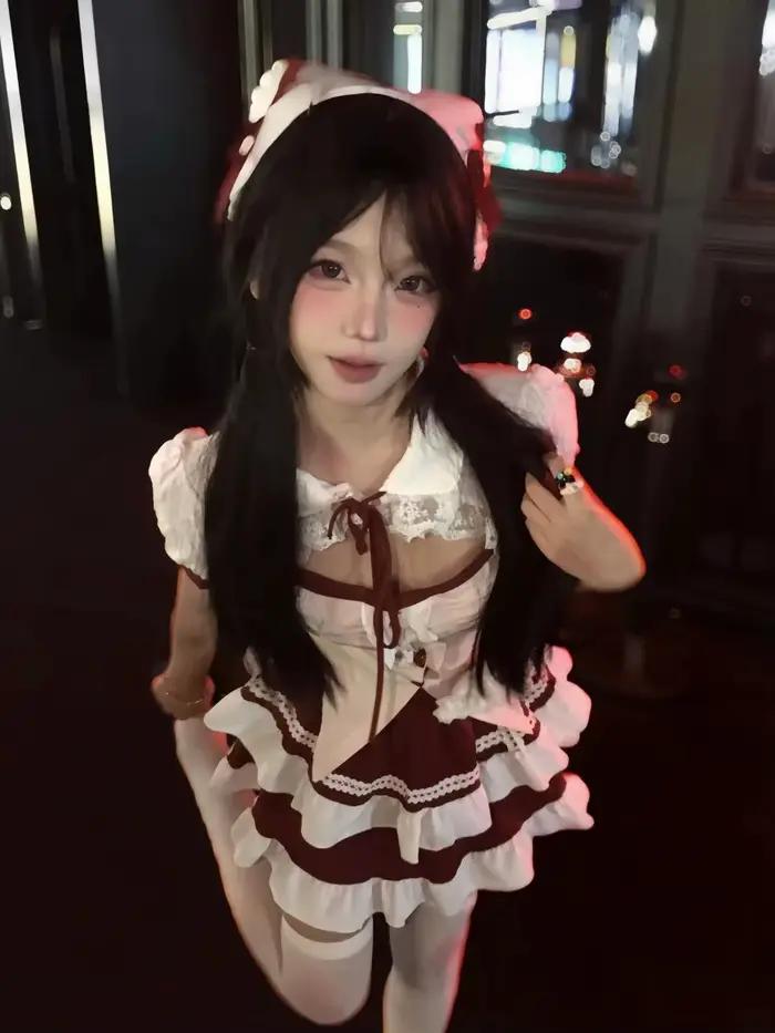 Ensemble jupe Lolita en dentelle rouge et blanche pour femmes