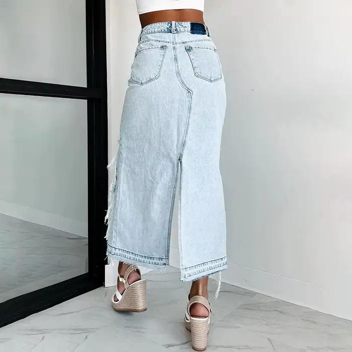 Jupes en Denim déchirées en détresse