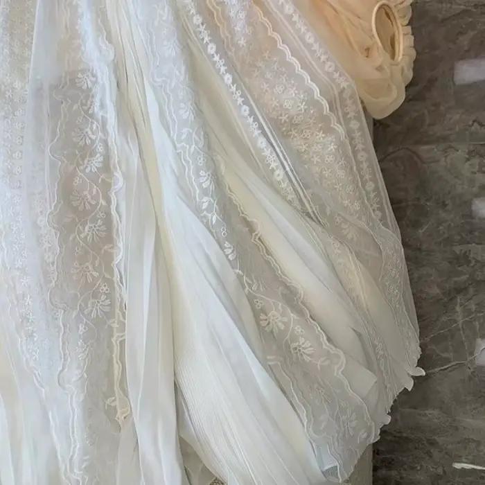Jupe en dentelle, jupe française