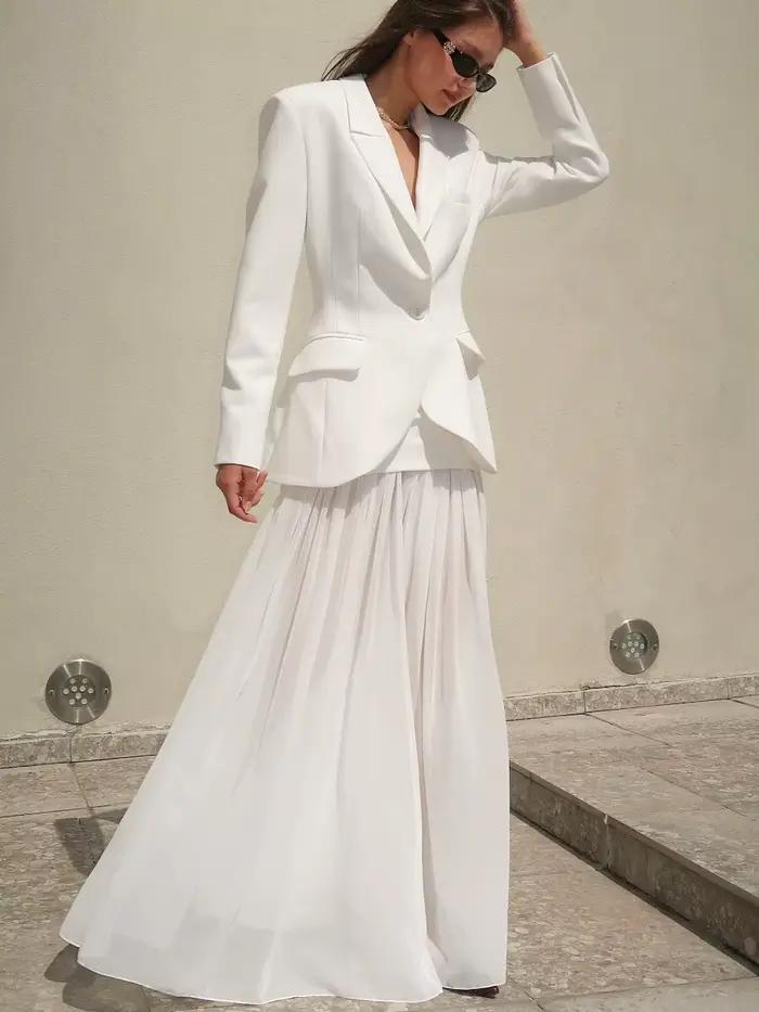 Jupe blanche à empiècements pour femme