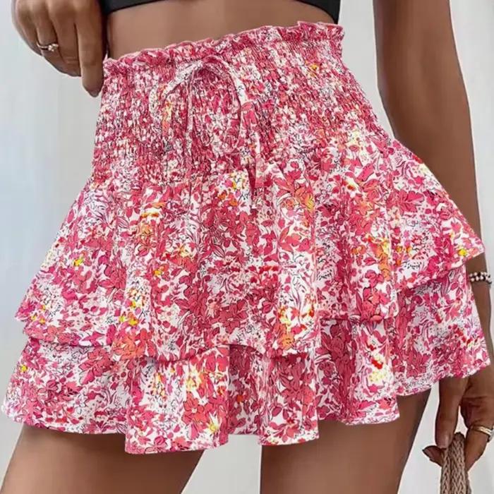 Mini-jupe florale tendance pour femme