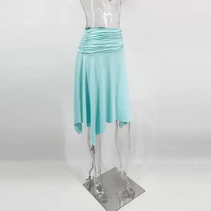 Ensemble 2 pièces d'été pour femme : Jupe asymétrique taille haute et crop top col en V