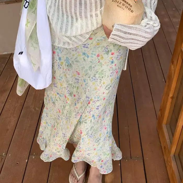 Jupe midi évasée taille haute à imprimé floral pour femme