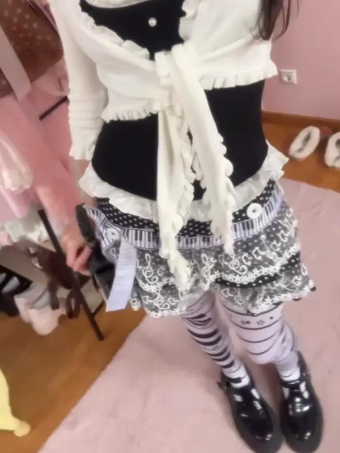 Mini jupe de Piano mignonne pour femmes, Punk, noir, blanc, touches de Piano, Y2k, taille fine, froncée, jupe trapèze, été, Chic coréen