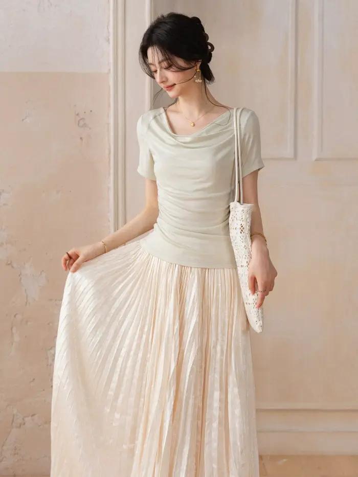Ensemble jupe et t-shirt drapé pour femme