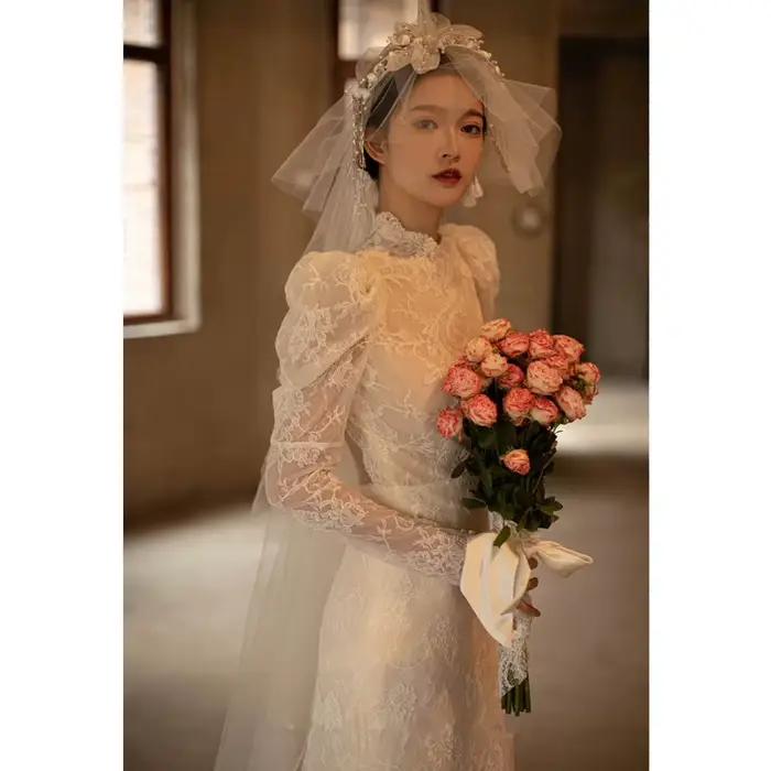 Robe de mariée légère française rétro, manches longues, queue de poisson, en dentelle, pour photographie de voyage, robe de Banquet, personnalisée