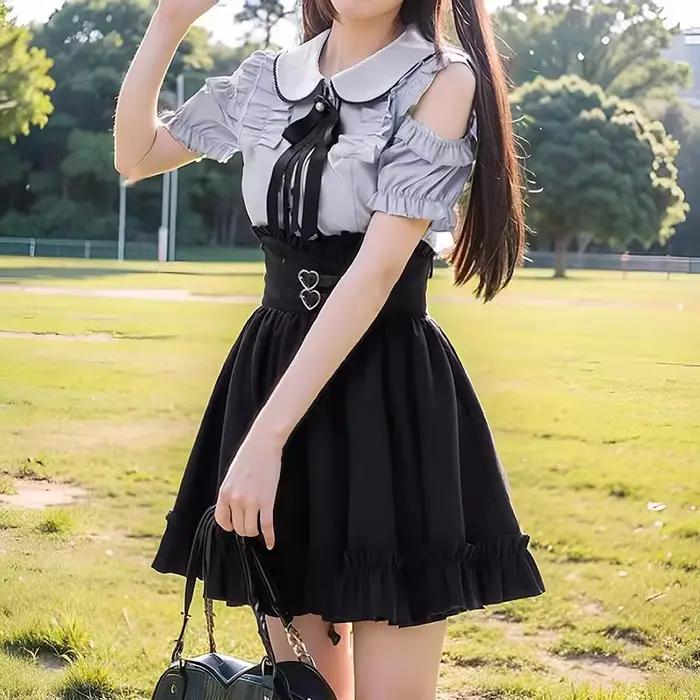 Jupe courte noire pour femme