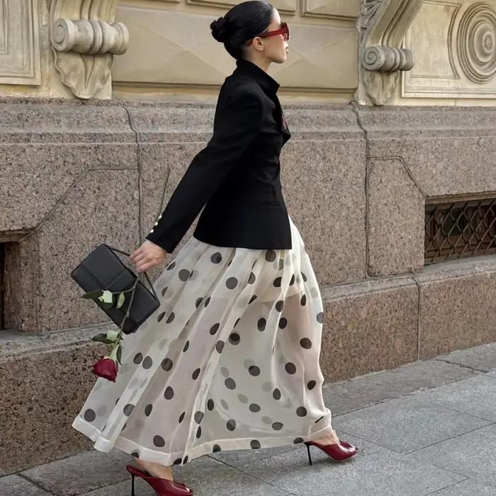 Jupe de bureau à pois pour femme