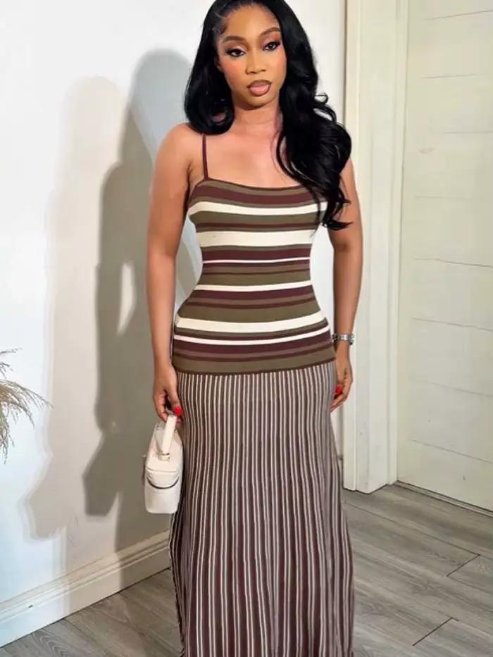 Robe longue d'été pour femme à fines bretelles, décontractée et chic, amincissante à la taille, rayée, tricotée, élégante, sans manches, pour les vacances