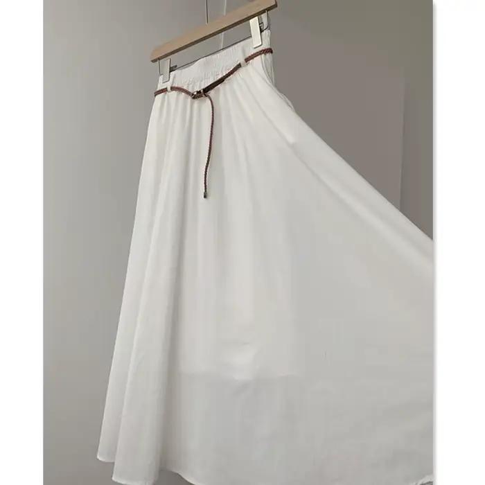 Jupe trapèze blanche avec ceinture pour femme