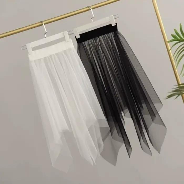Jupe longue transparente en dentelle et tulle