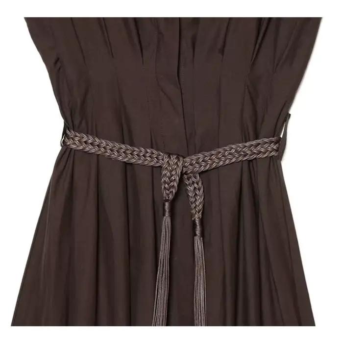 Robe midi élégante en satin marron pour femme, à manches courtes, col en V, avec ceinture à franges tressées et lien à nouer à la taille, couleur unie