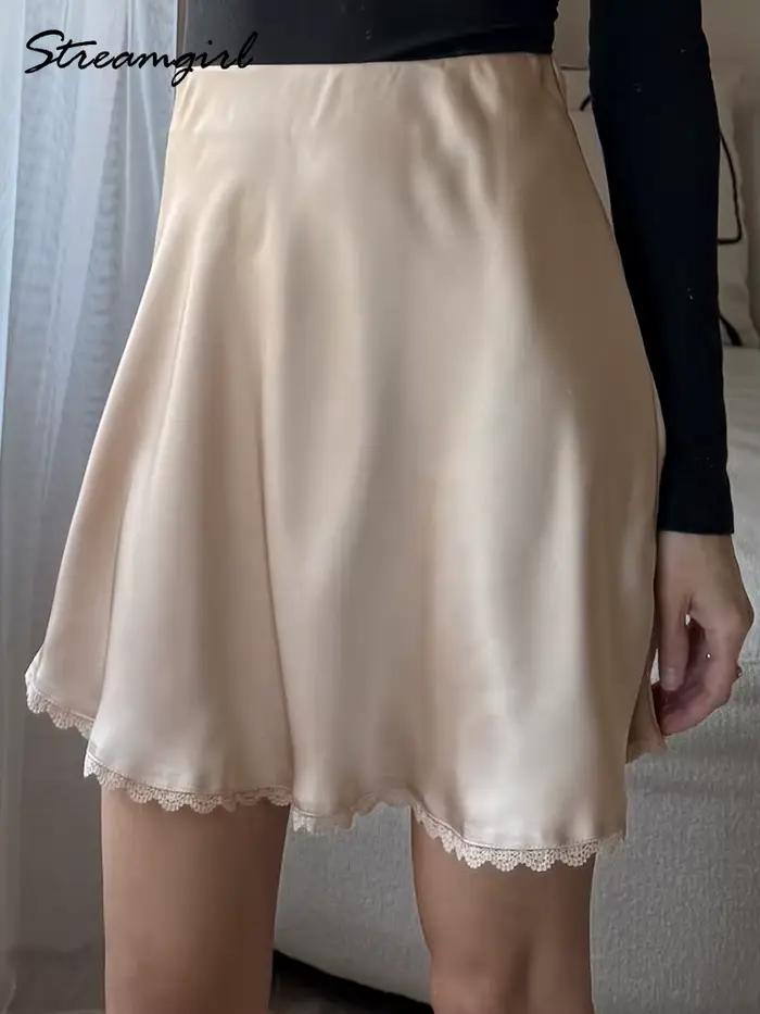 Mini-jupe en satin Streamgirl avec dentelle pour femme