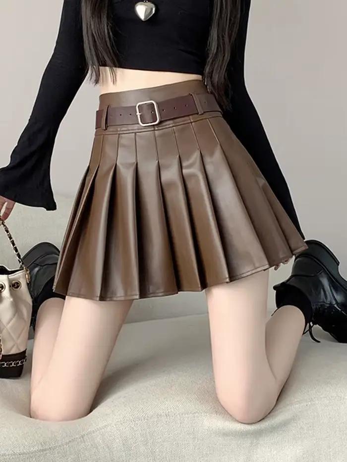 Mini Jupe Trapèze Plissée en Cuir pour Femme
